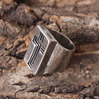 Retro Minimalist Style Broadside Cross Ring