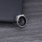 Classic Style Cracked Stone Pattern Cross Devine Faith Ring