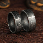 Artisanal Aged 925 Silver Ring with Celtic Knot & Cross: Expression of Faithful Identity